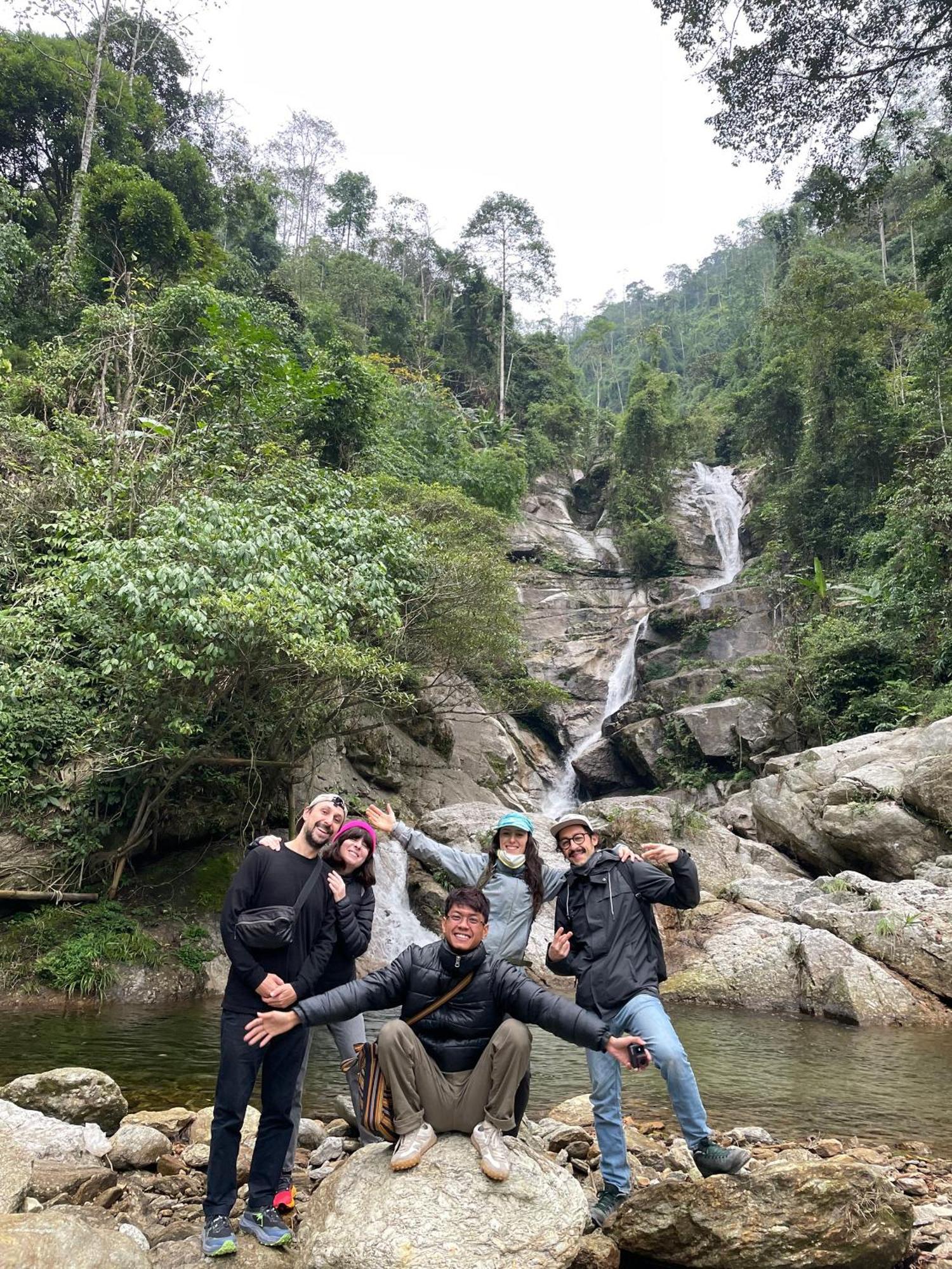 Bikki'S Jungle Homestay Ha Giang Exterior photo